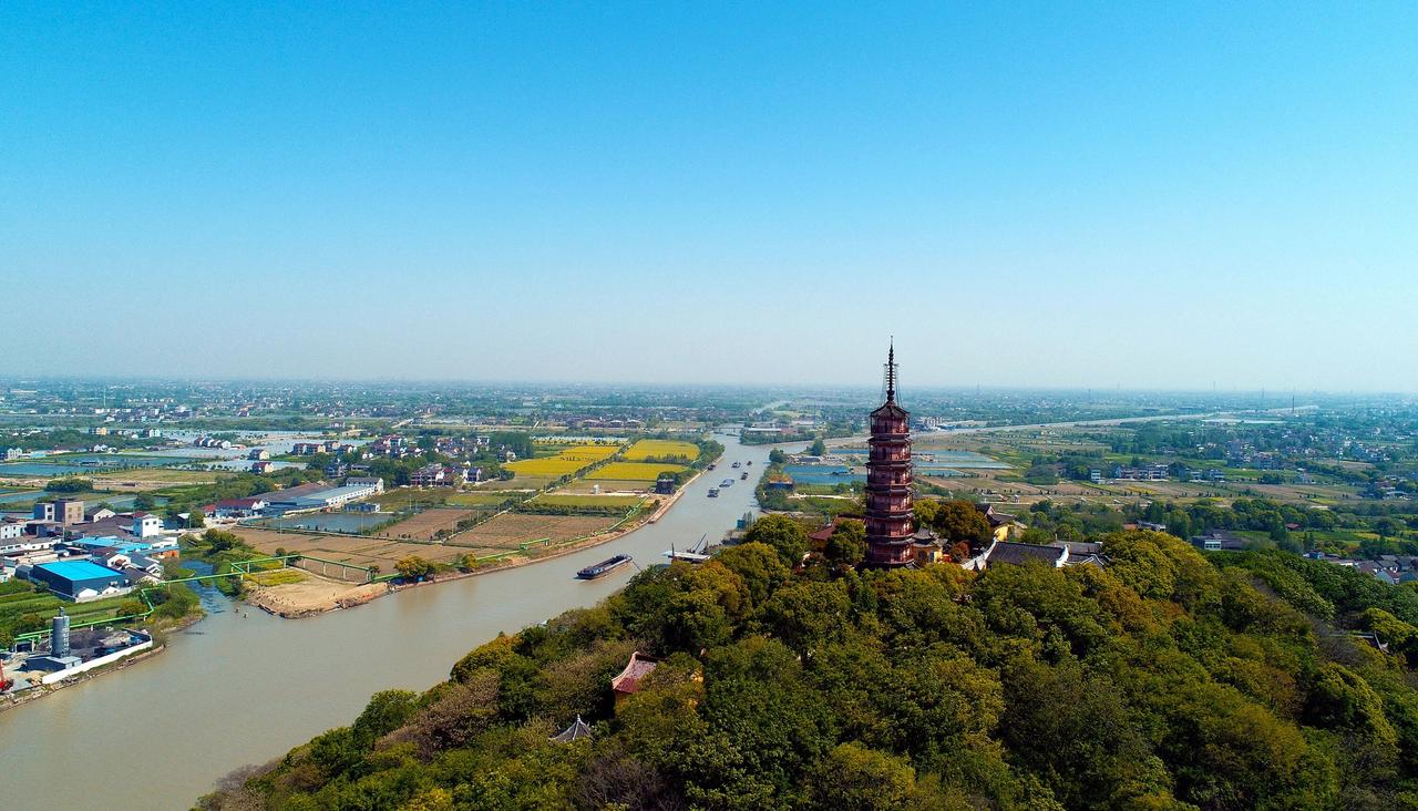 《湖州港总体规划（2024-2035年）》是湖州港未来发展的战略性规划，已于20