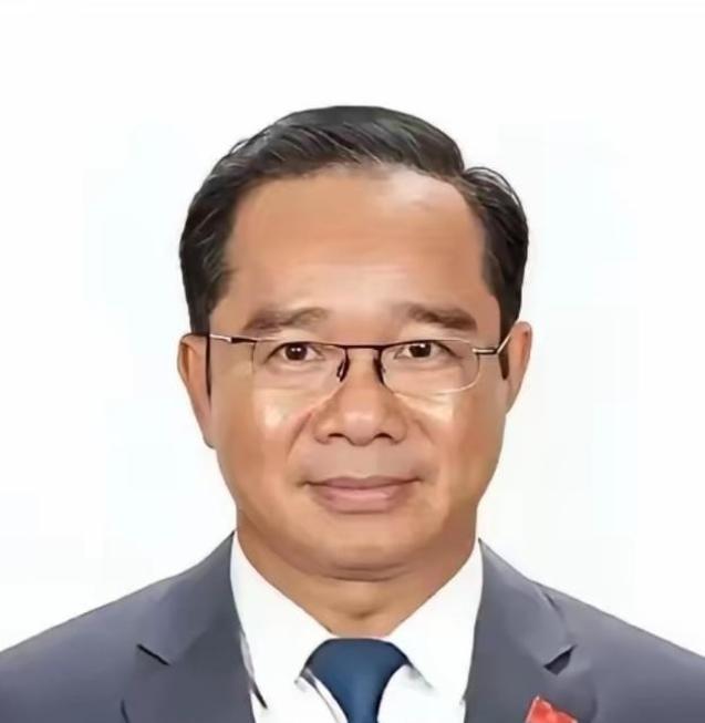 越南国立大学的阮文泰教授：“虽然我个人对中国有意见，但不得不承认，在黄种人当中，