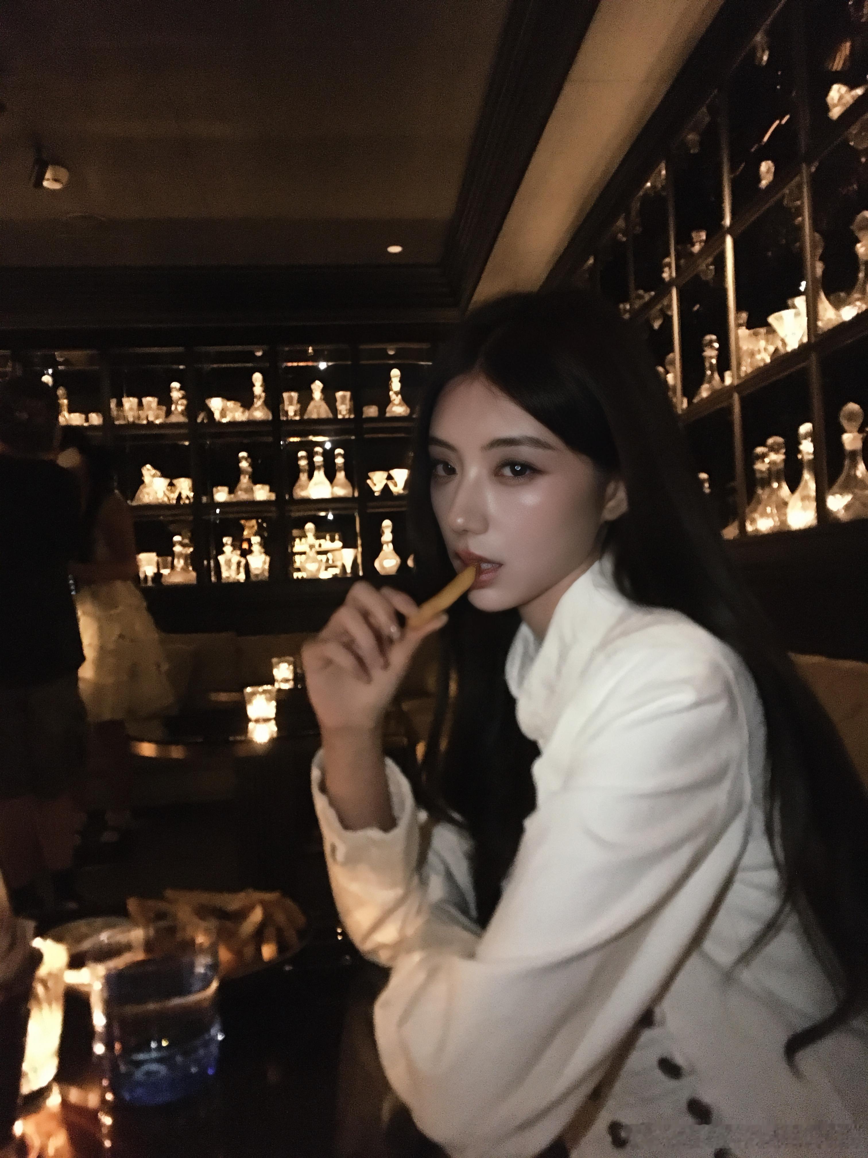 当你一直不出片就能得到图一的厌世脸（不是 