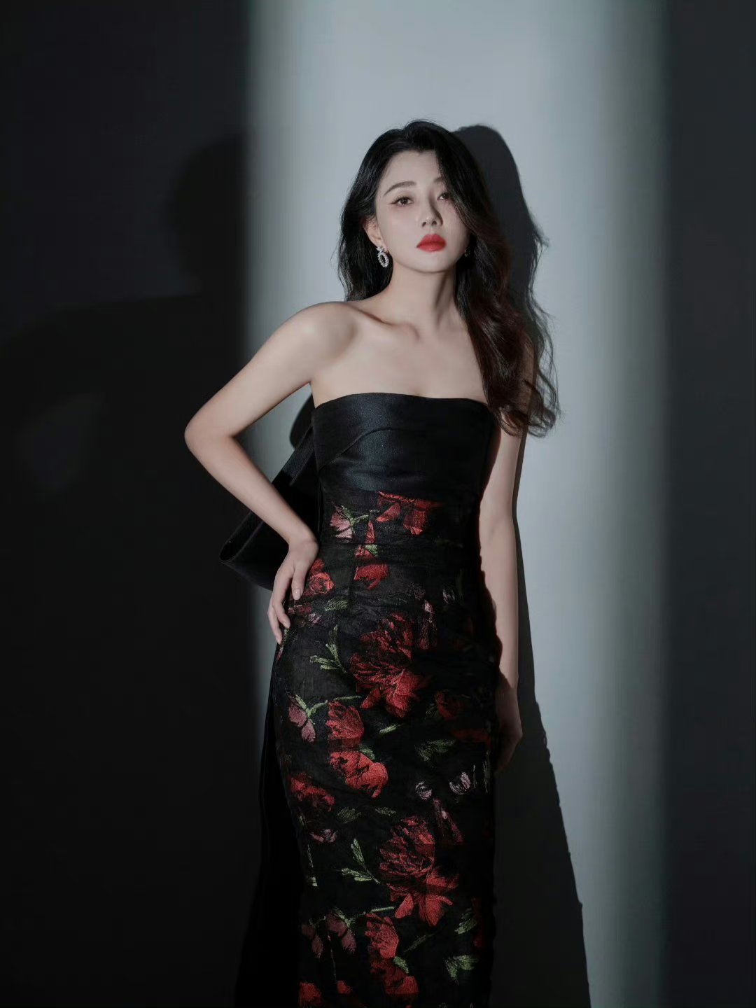 殷桃不服赵丽颖吗 ​​​