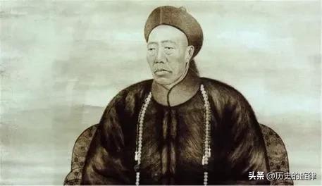 李莲英墓被打开，棺内景象令人发毛，一条辫子揭穿百年谎言
 
1966年盛夏，北京