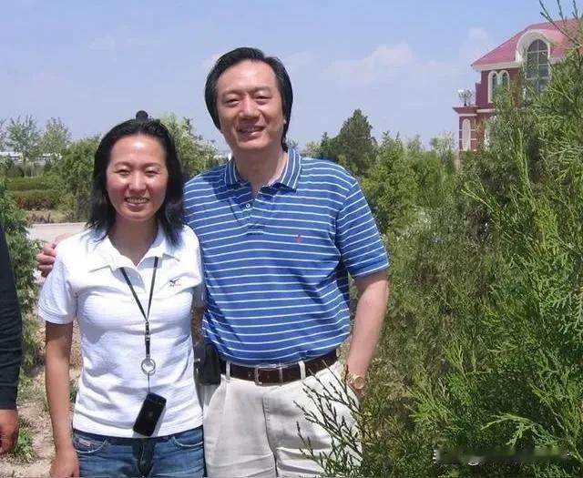 女子办离婚遇离奇乌龙，名下莫名多三段婚姻，背后真相竟藏多年骗局
 
江苏句容的民