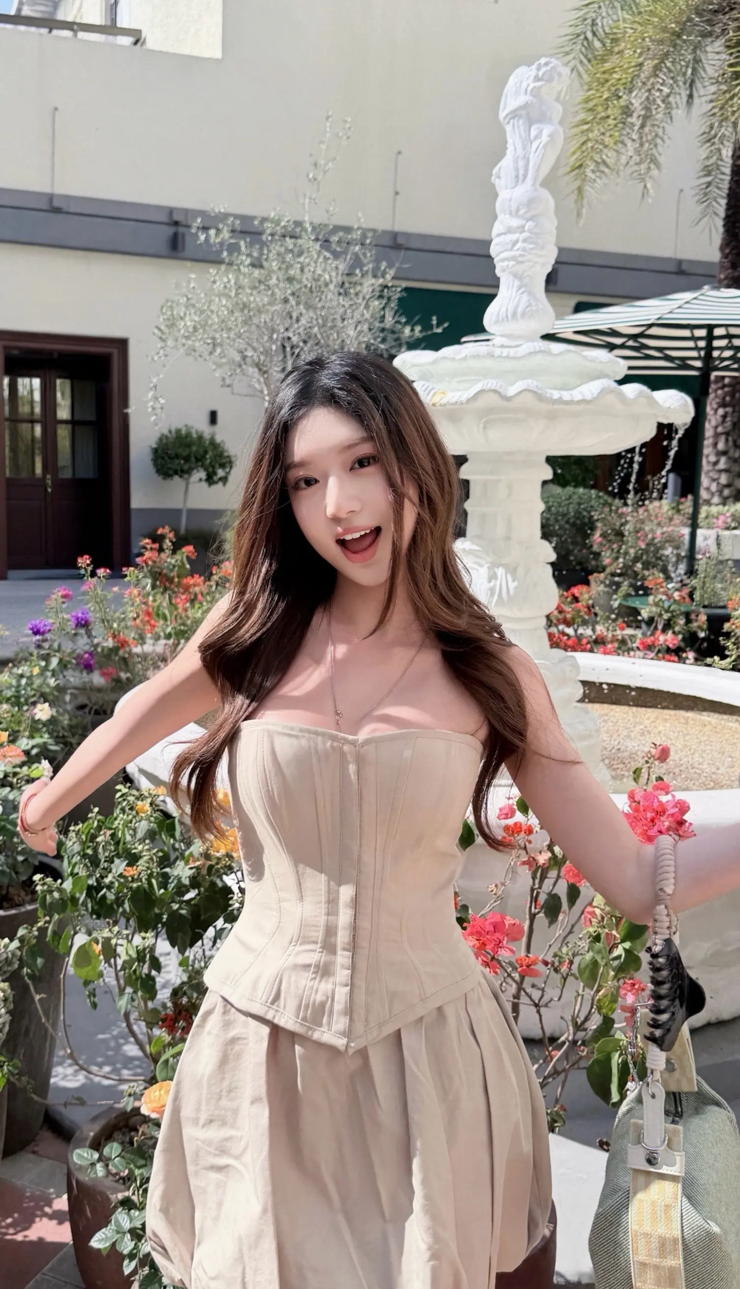 ⛲️💐。误入花园🌸