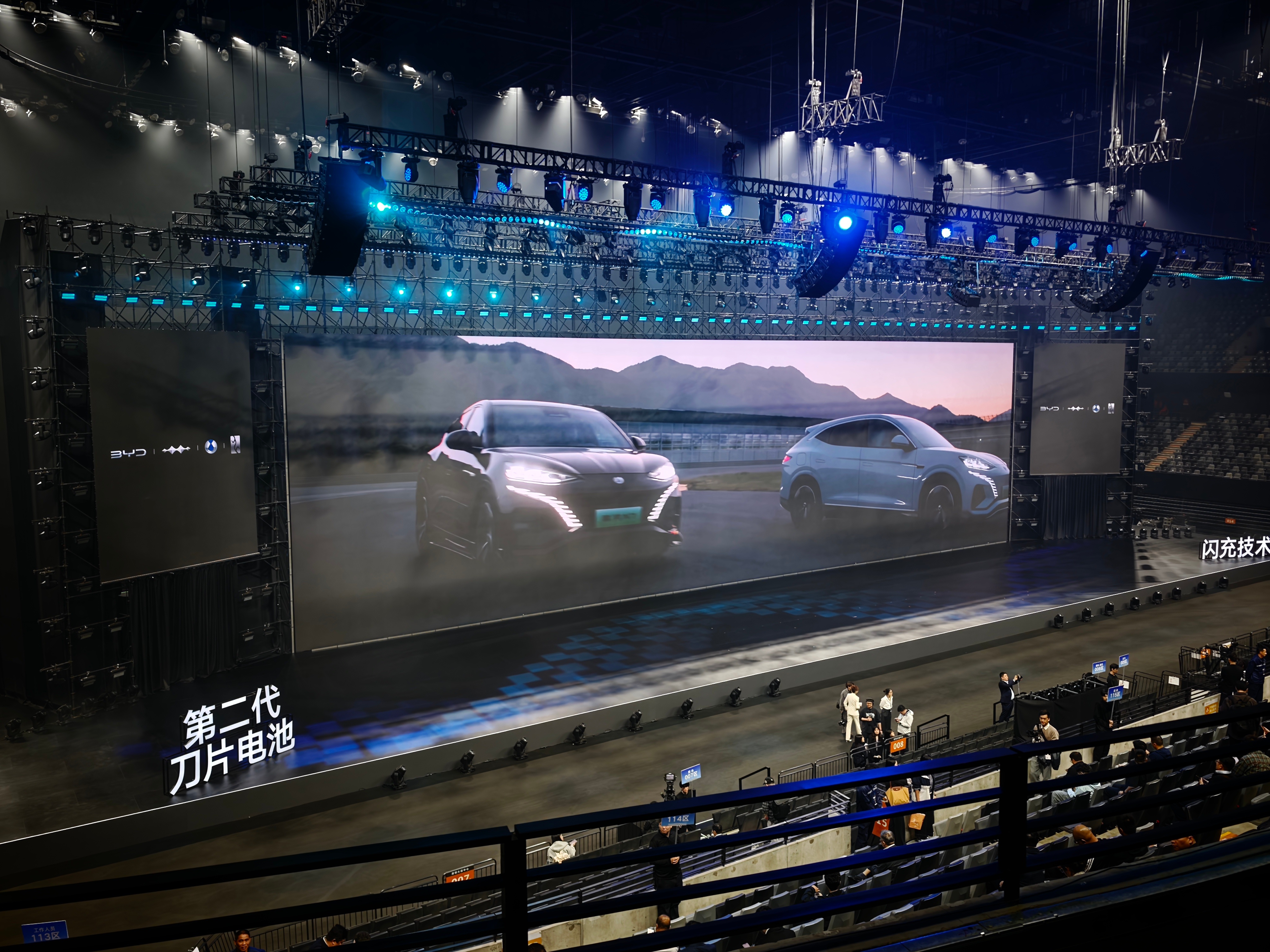 茶歇区博主上线了