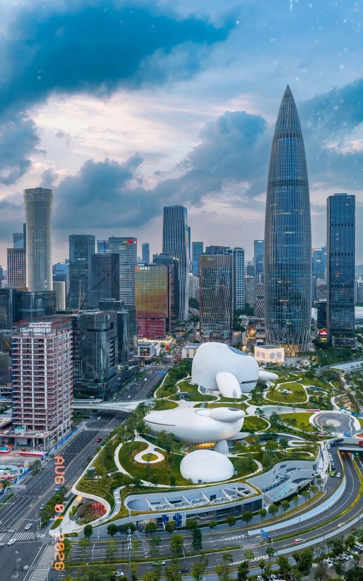 深圳市A股民营企业市值前十。1、工业富联，今日市值11251.60亿元。2、比亚