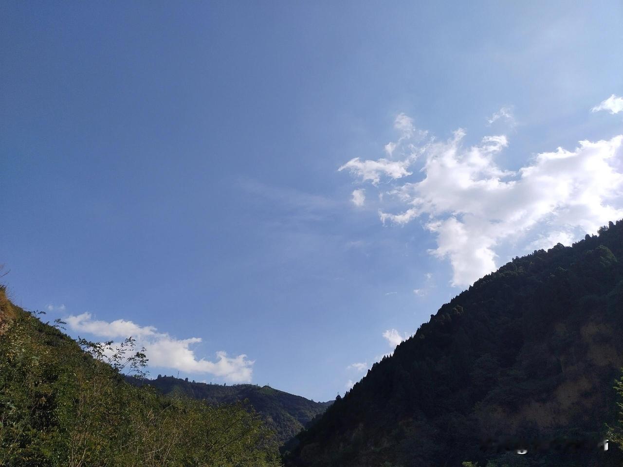 读了《明朝那些事》突然就释怀了
读了《明朝那些事》突然就释怀了，人生短短几十年，