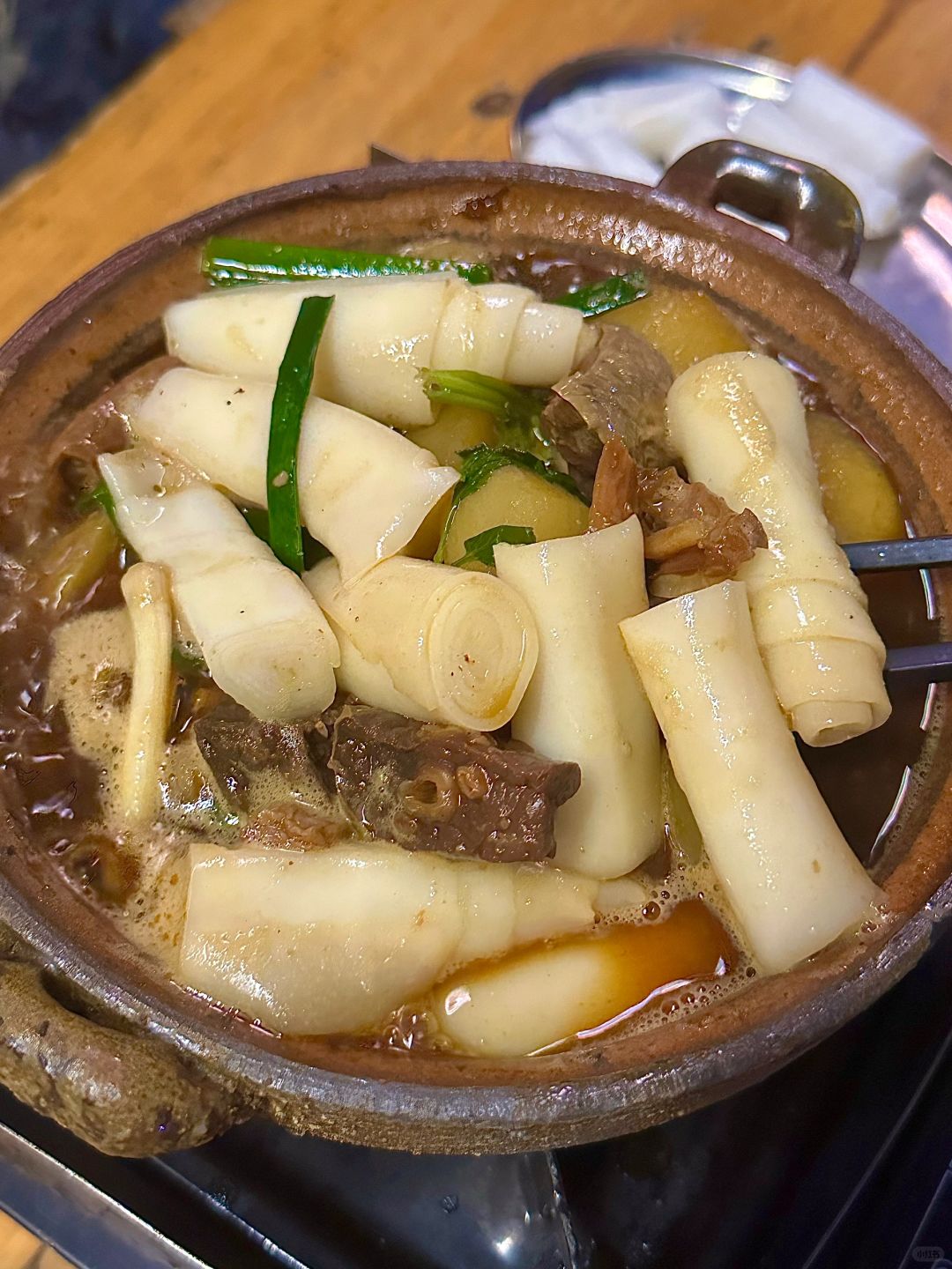 感谢本地人带路！平价牛杂煲好香！！