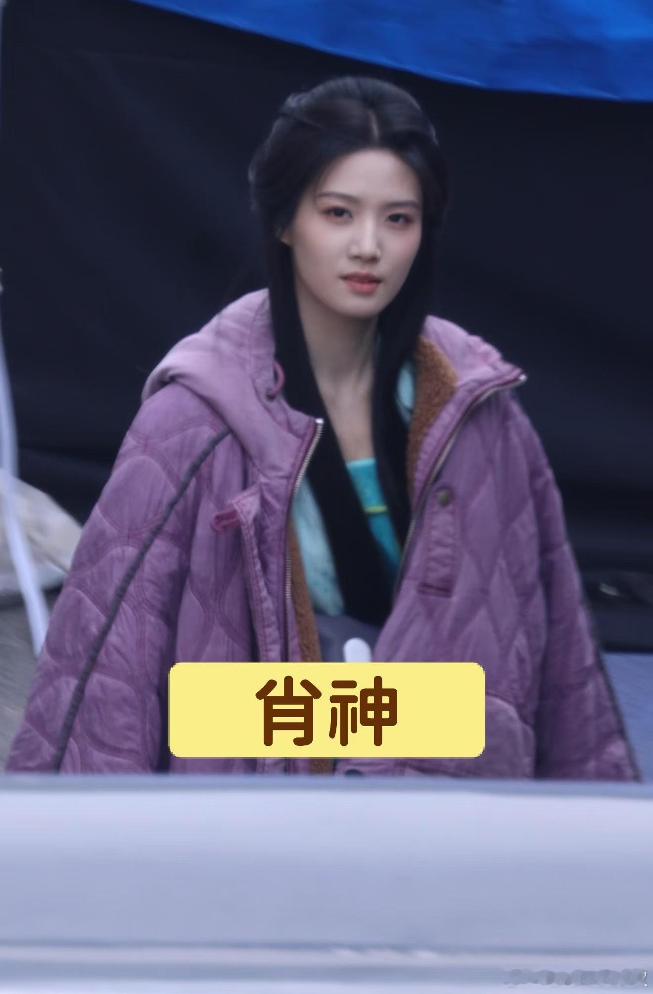 承认吧这样真的不普，瘦了之后各种角度都很能打 