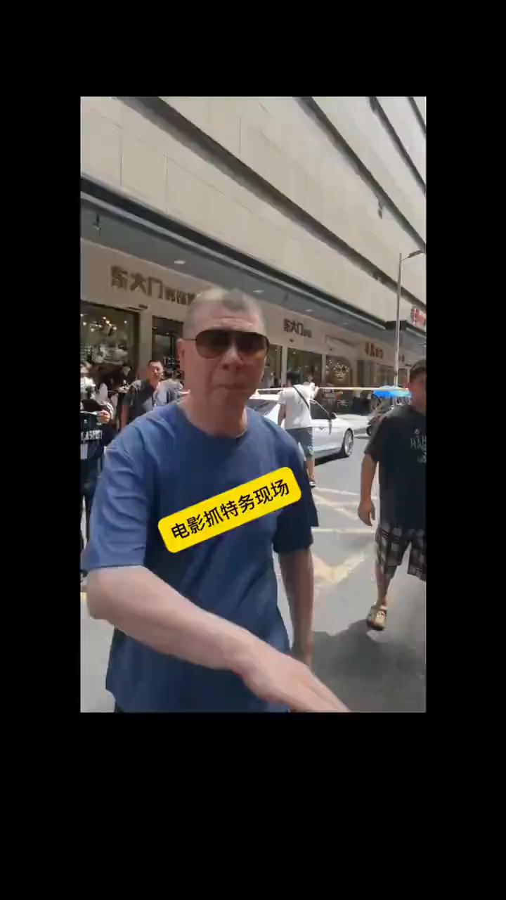 冯老师，冯导。