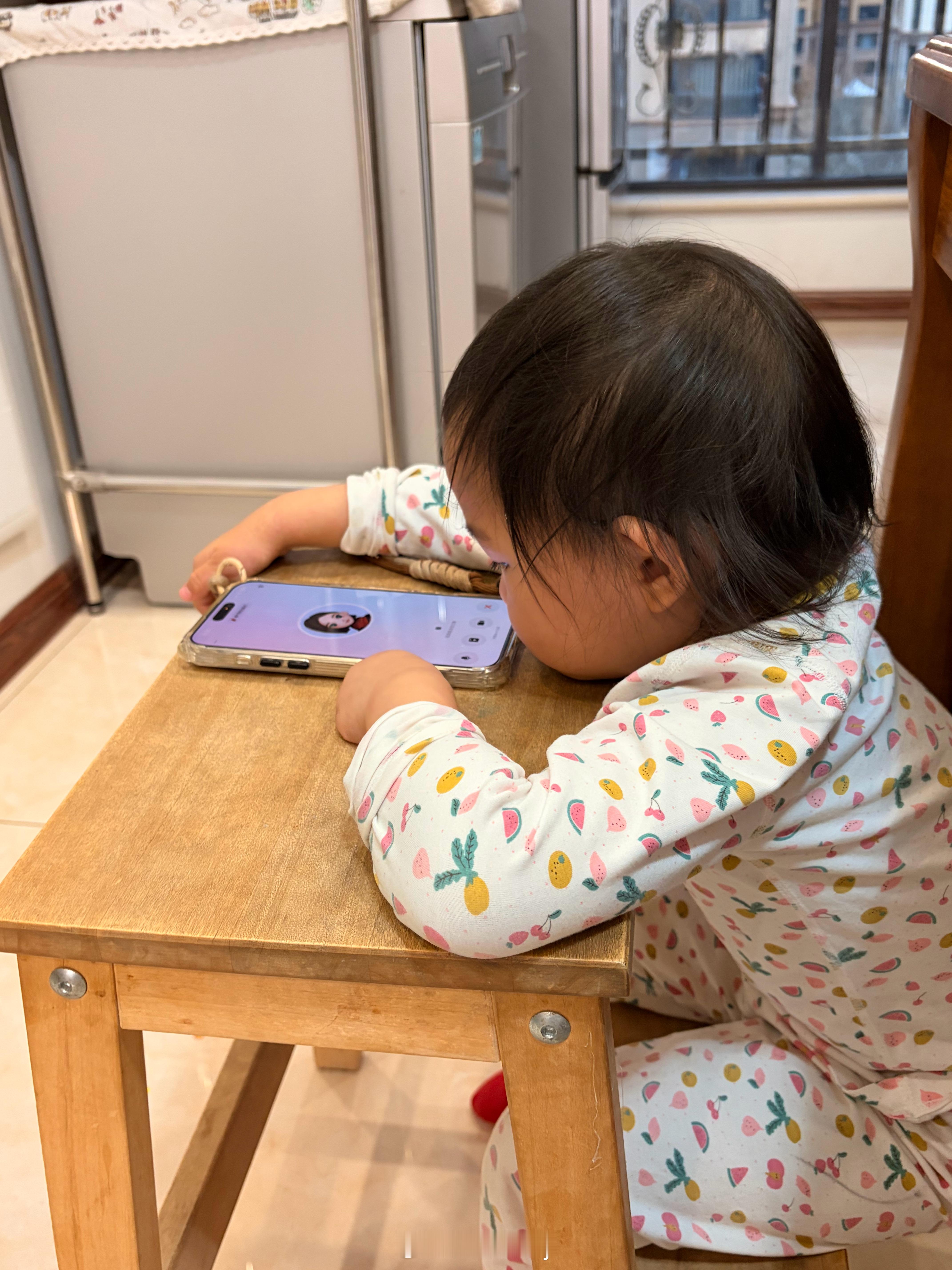 3岁的小朋友和豆包能聊好久好久（比我唠的好太多太多了 ，还好是国内的）AI改变生
