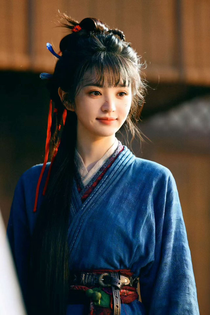 剧本没写的情绪田曦薇演出来了田曦薇给剧本赋魅 好的演员能让剧本的留白变成高光。田