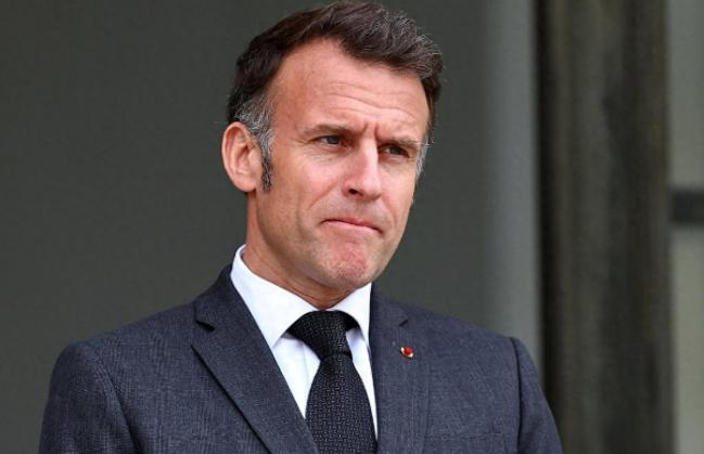 离谱升级！马克龙这波赌局彻底翻车！为讨好日本签涉台表态，结果被中方精准反制，场面