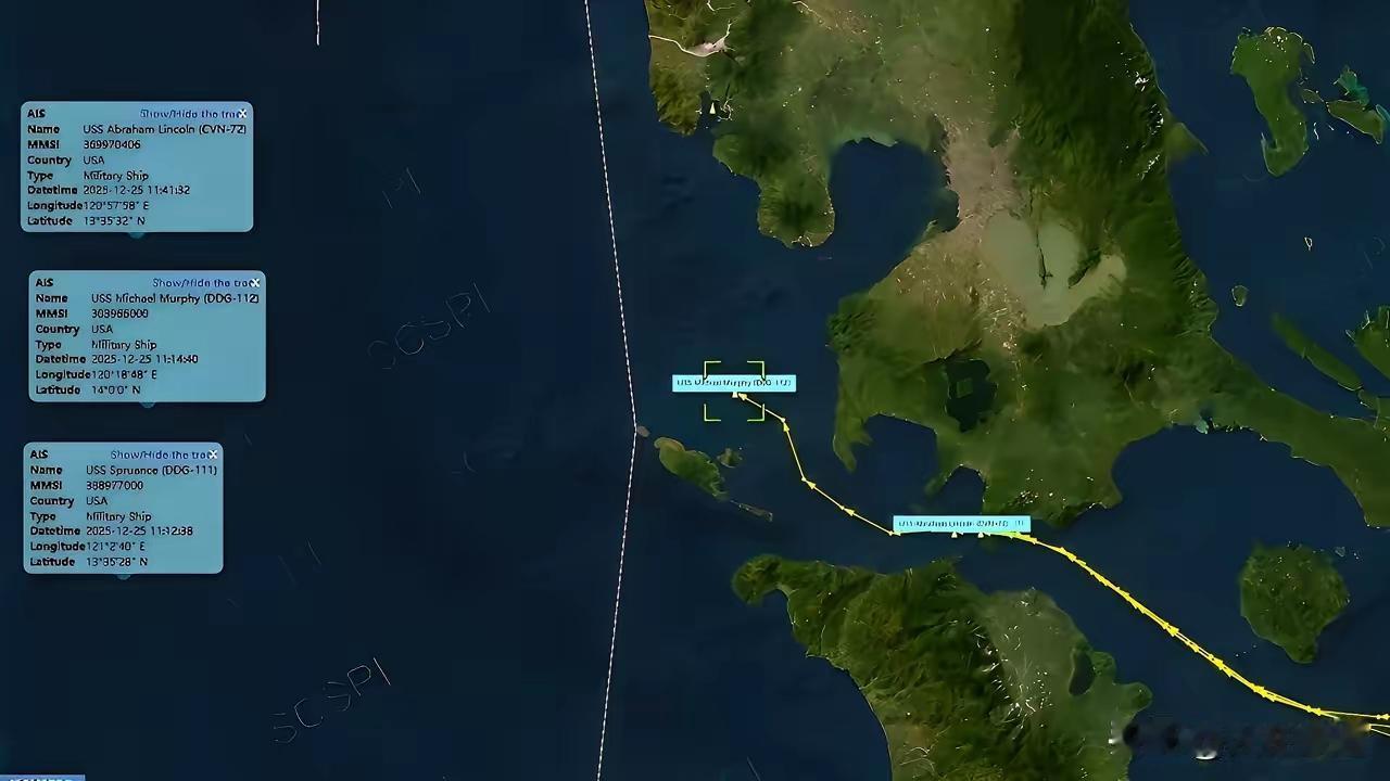 美军林肯号航母打击群进入南海
​12月25日，美海军“林肯”号航母及其航母打击群