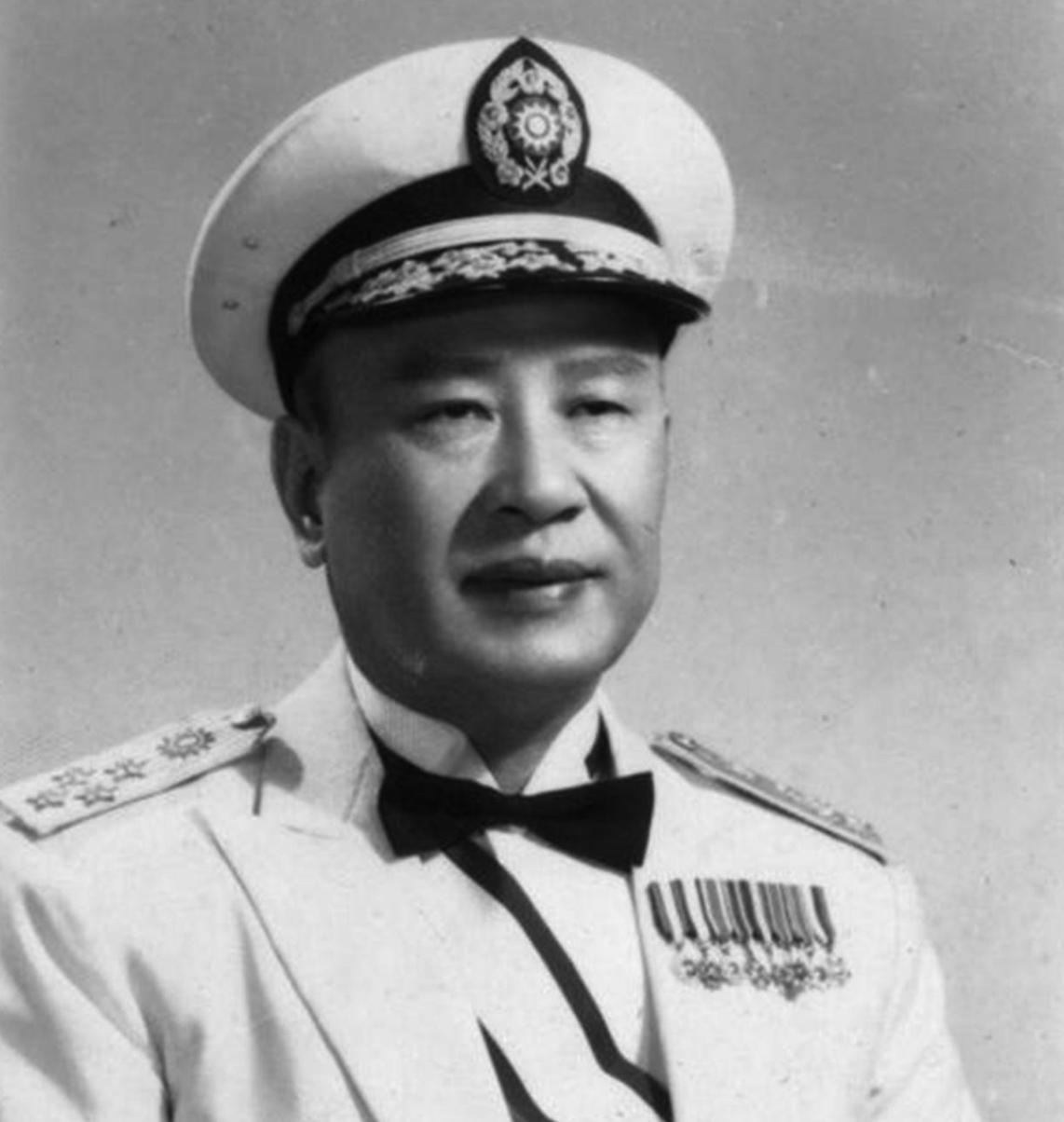 1966年，蒋介石吊唁白崇禧时问：“有何困难？”其幼子当即答道：“白家子弟有困难
