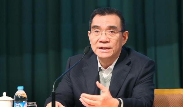 1979年，金门某驻防连长神秘失踪，震惊台湾省高层，然而连长的妻子在面对官方审讯