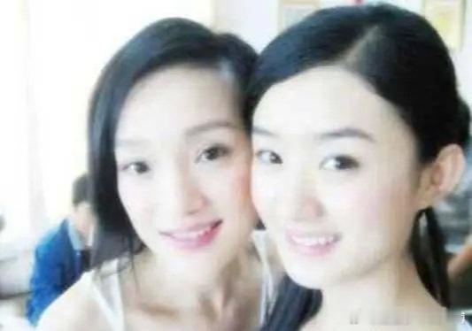 #赵丽颖周迅合照# 这是多么伟大的两张脸[可怜]#周迅赵丽颖同框旧照# ​​​