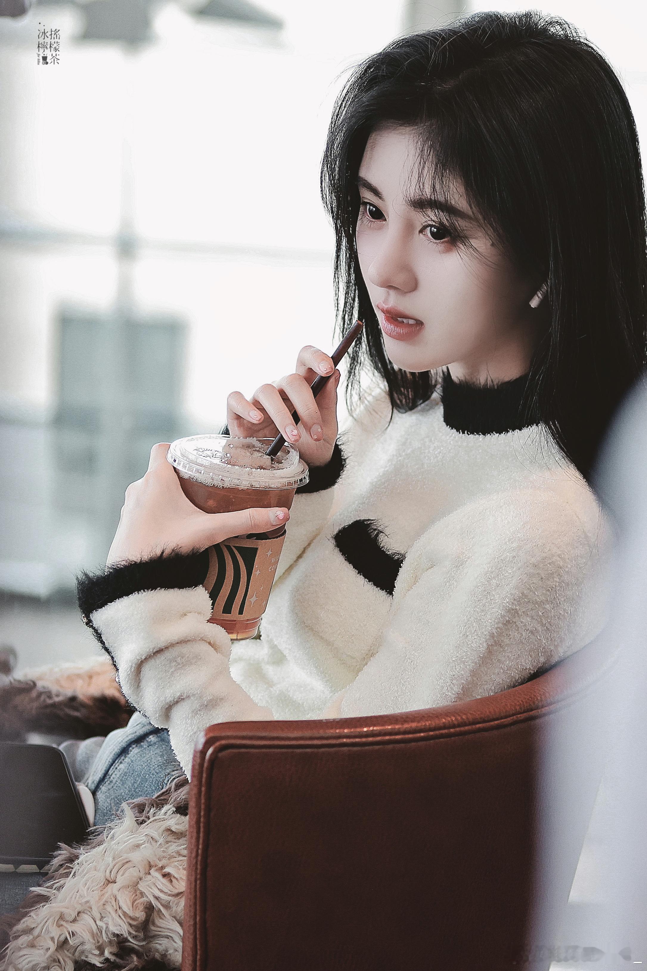 💙鞠婧祎阿黛 💙鞠婧祎来战 相信你 陪着你