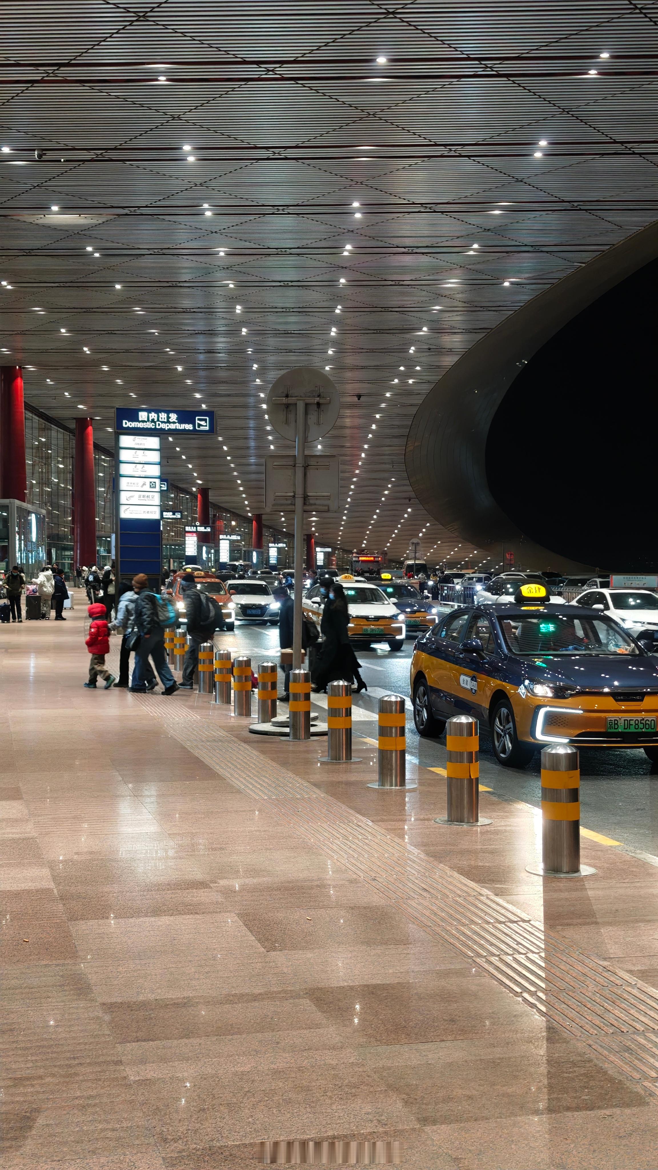 早ﾉ☀出差的人们我与汽车的日常