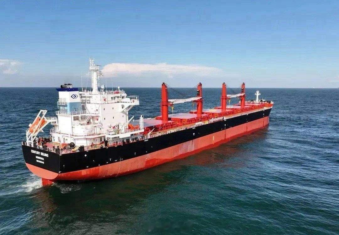 “千阳号”“兴业号”两艘中国油轮，正在逼近委内瑞拉！美国下令“海上全面封锁”，过