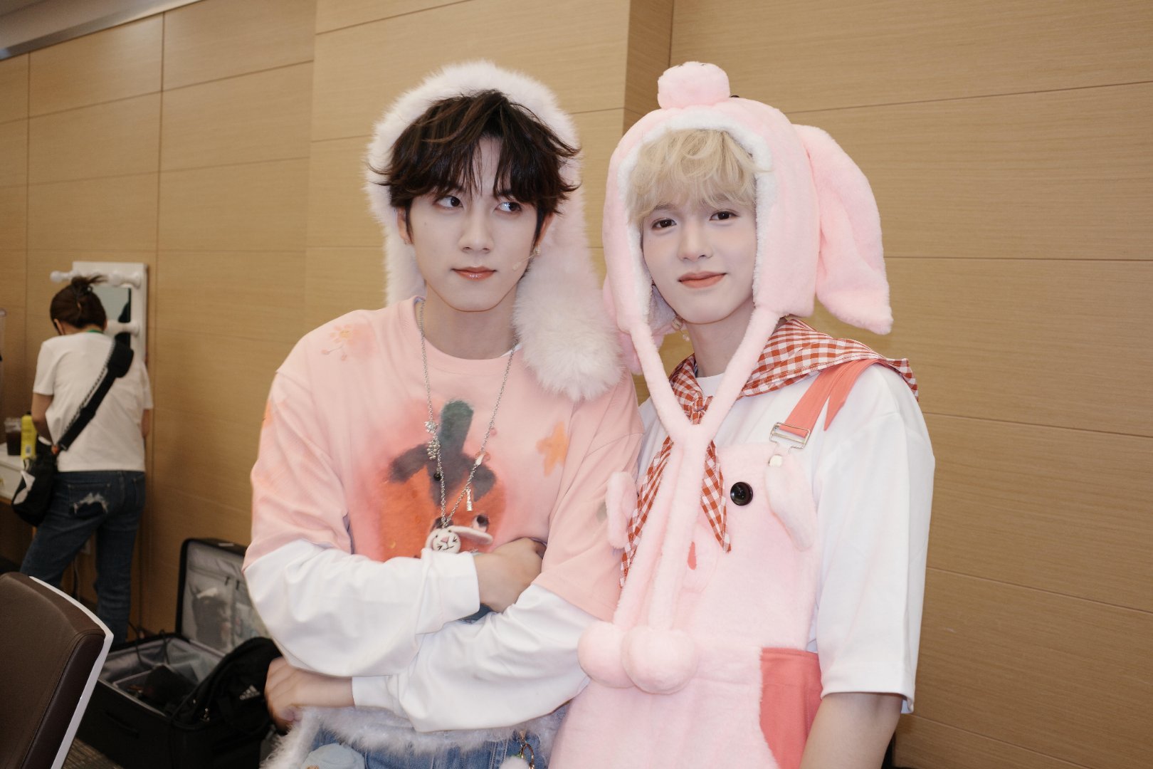 后陡门动物园4455就这样做对方唯一的双人合照十个勤天  |  种地吧 