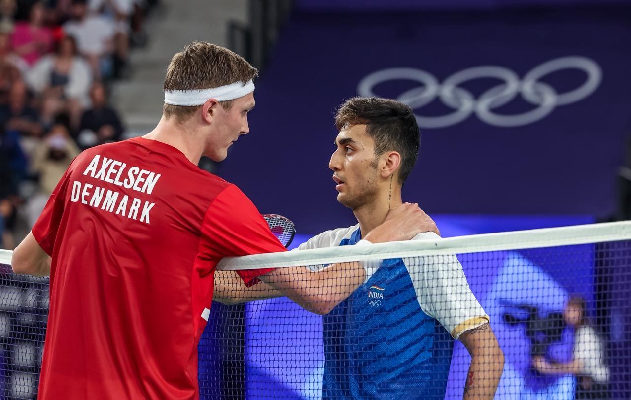 拉克什亚发文祝福安赛龙：羽毛球这项运动能拥有你，是我们的荣幸。历史会记住你是这项