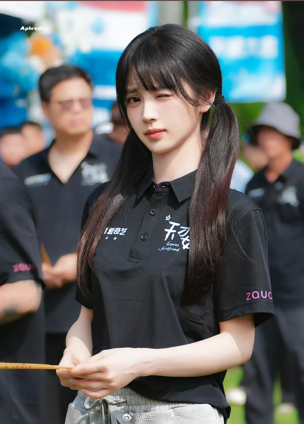 田曦薇主演的《天才少女》，片头采用AI制作画面格外新颖。比起片头设计，剧情预告更