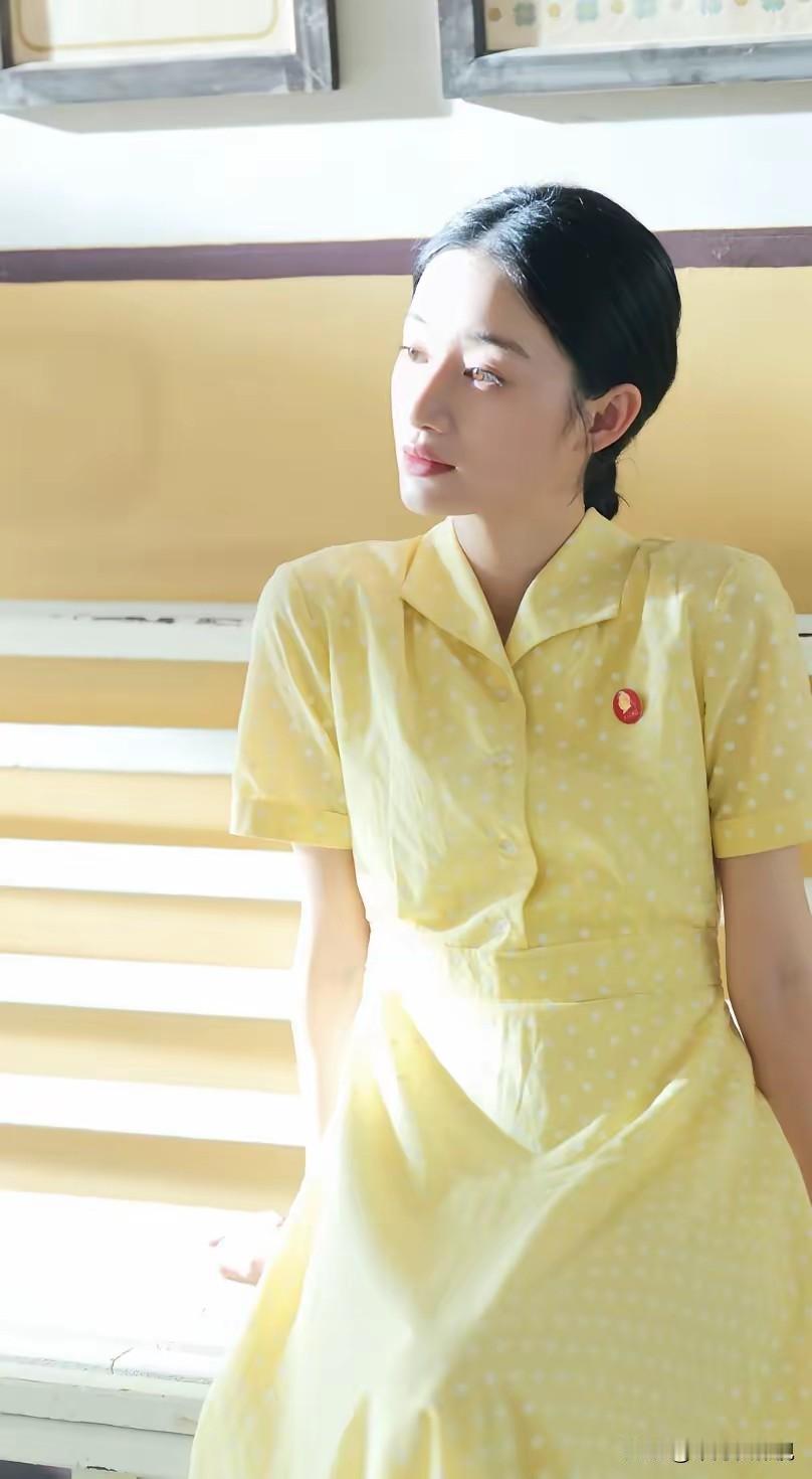 方穆静和瞿桦，根本不会相爱，方家冤案终于平反，一家人兴冲冲赶来，说要把方穆静接回