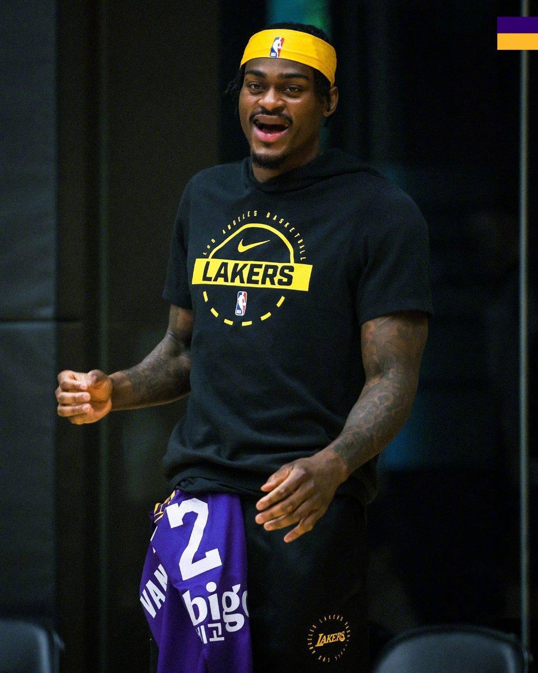 早上好！训练使人快乐😁湖人国度