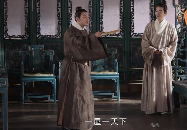 喜欢《云襄传》里外冷内热通透幽默的莫爷，剧中塑造的莫爷比原著小说里的莫爷可爱，招