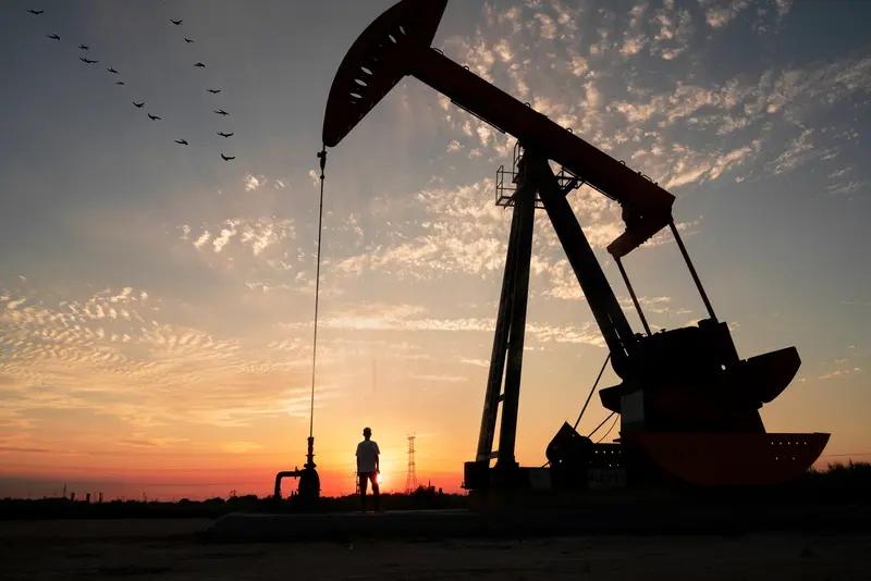 4月9日讯，据美国财经媒体Semafor报道，美国前财政部和国务院官员表示，特朗