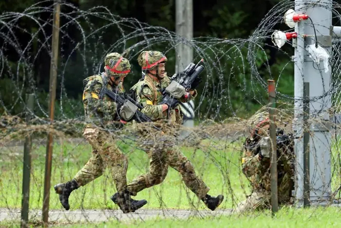 烽火问鼎计划日本25式反舰导弹射程属进攻性武器 2026年10月，日本“25式地