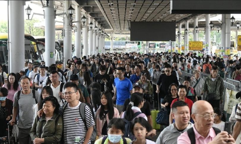 五一黄金周来临，内地享有5天假期。入境处预计黄金周期间有600万人次进出香港，当