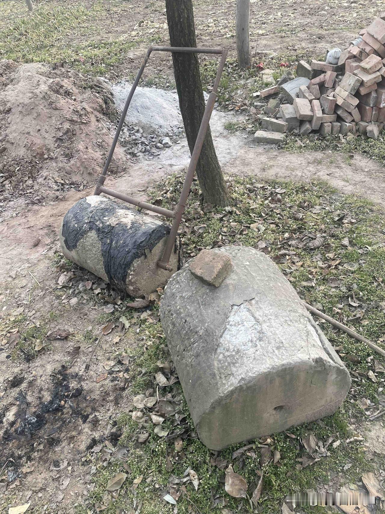 为什么80后这一代
爸爸都对孩子格外疼爱
并不是现在孩子矫情
我们都在养一个小时