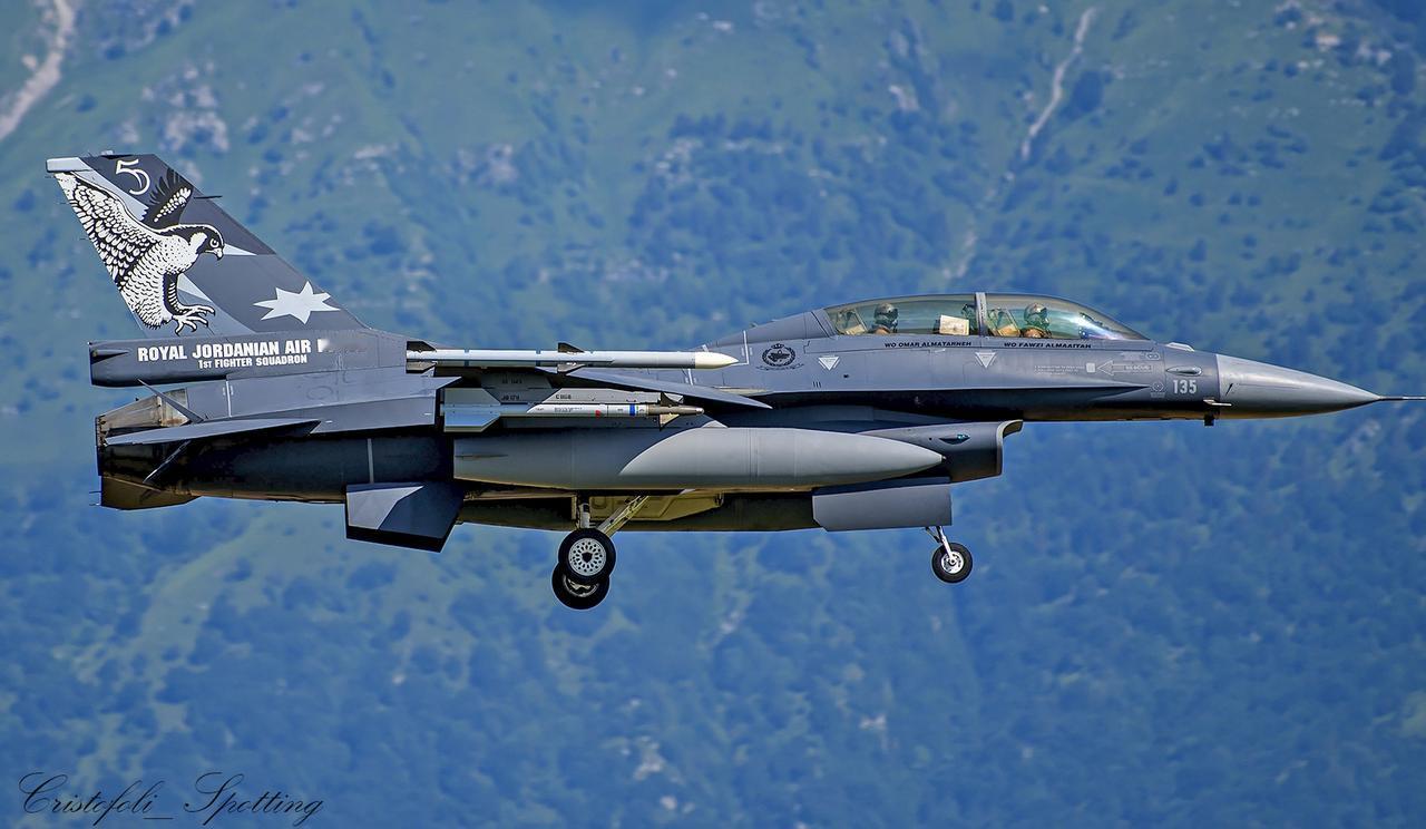 12架F-16从日本杀向中东！幌子之下，这颗暗雷才真要命

日本共同社捅出来一个