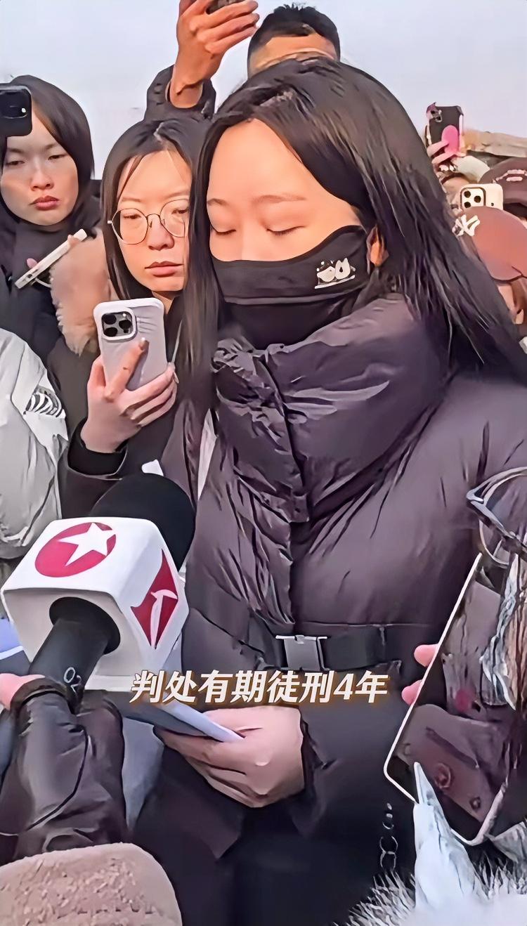 有个事儿我越想越拧巴！北京宠物狗投毒案，女士维权1000多天让老人获刑4年，可小