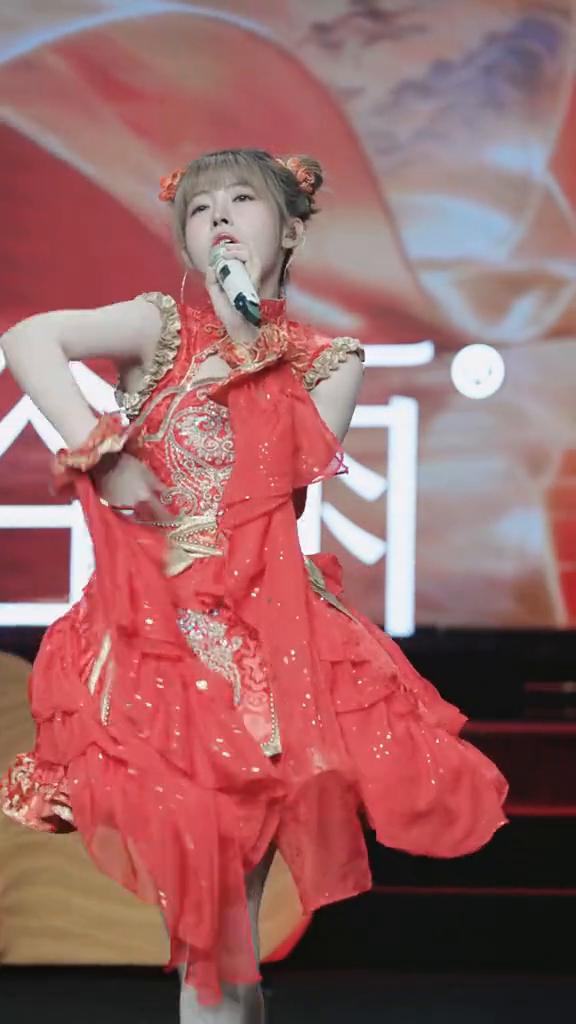 停一下，萱萱，稍微停一下，停一下，只能好。