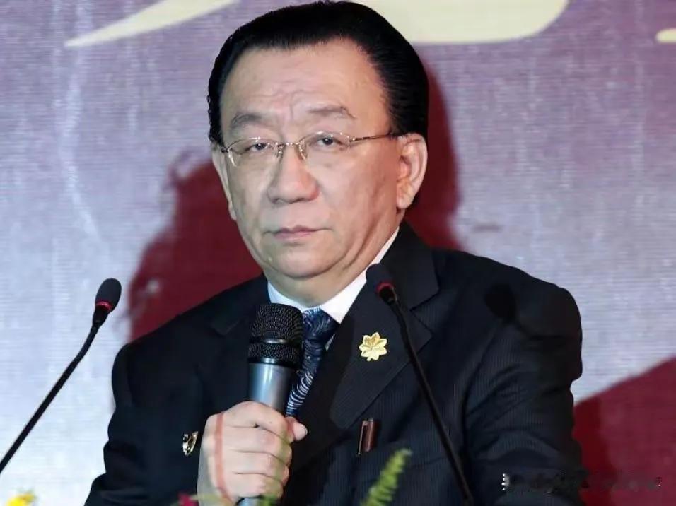 杨全明的这篇文章确实讲出了一些实实在在的道理，读后令人感到十分信服，是一篇难得一