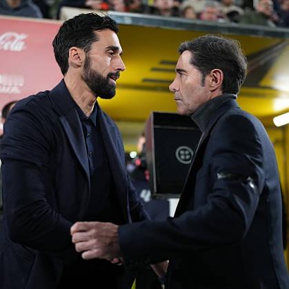 比利亚雷亚尔在西甲联赛中平均每场比赛有15次射门和5次射正。皇家马德里全场仅让对