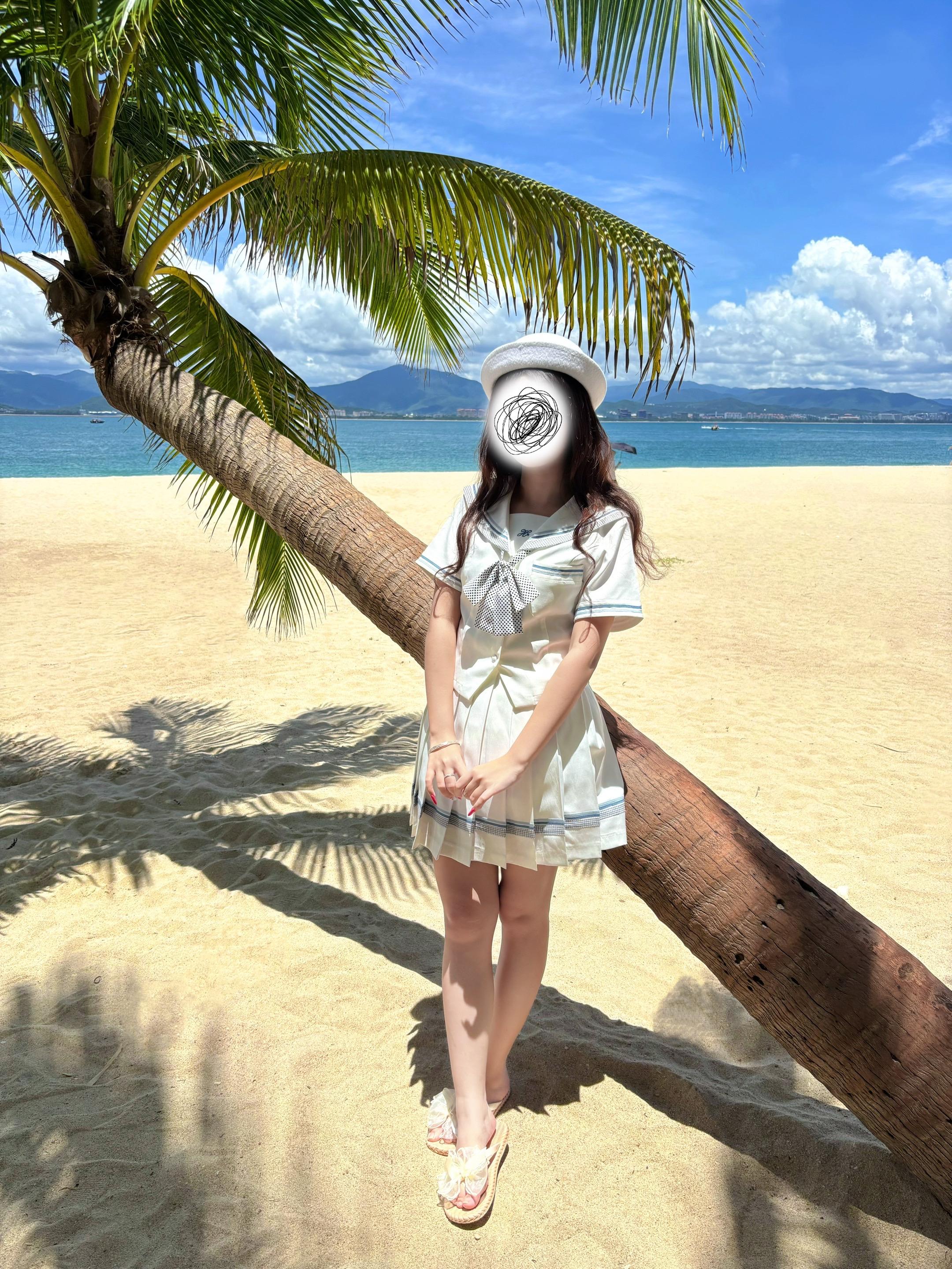 小岛小岛我不想离开你˃̣̣̥᷄⌓˂̣̣̥᷅