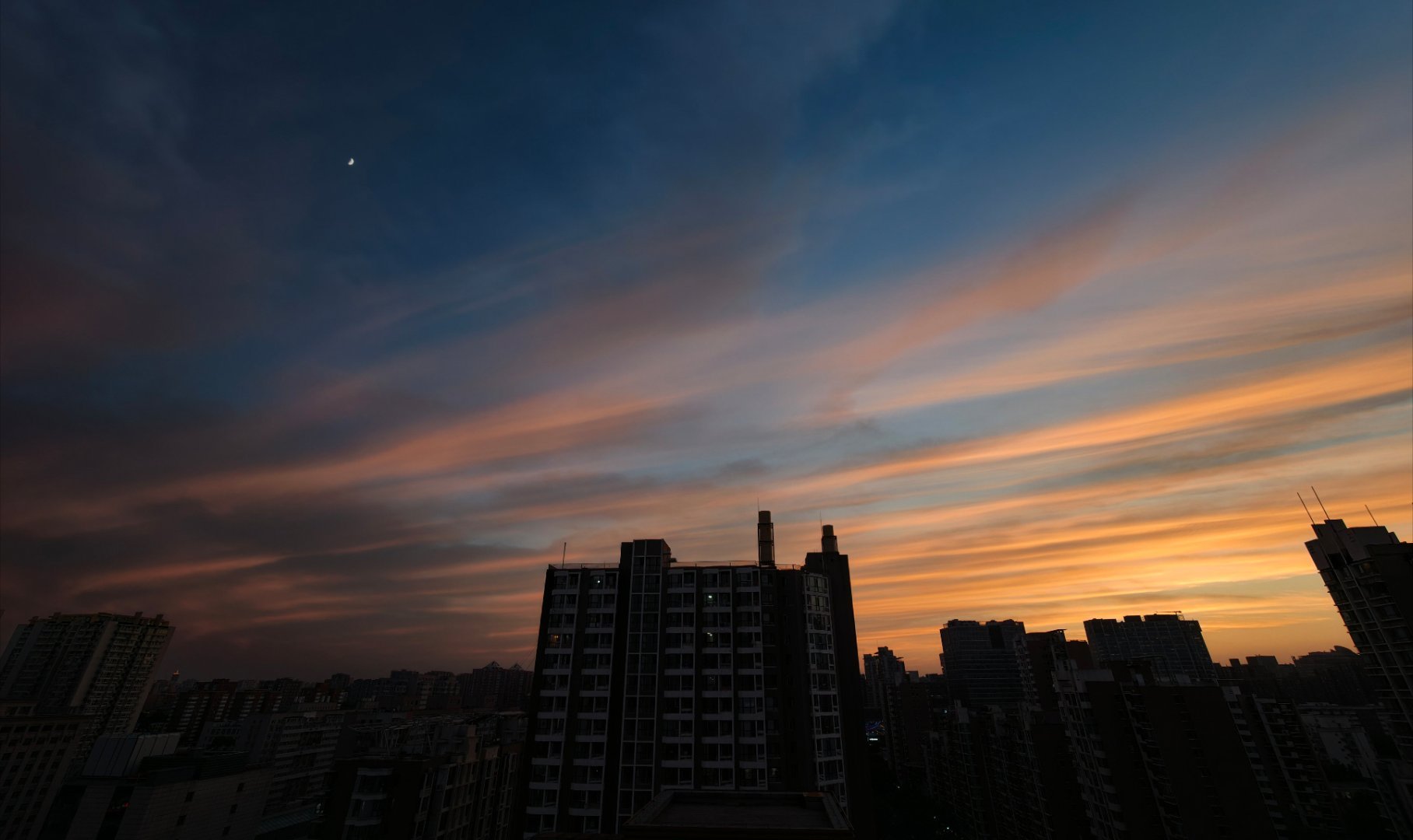 今天北京晚霞好看