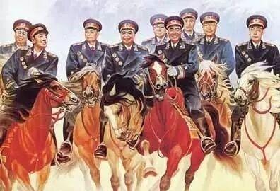 十大开国元帅的长子，如今都官至何位了

一九五五年九月的怀仁堂，灯光照在军装上，