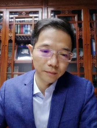 大动作！
李圣季志华律师同框，
二八事件要揭开谜底了？


李圣和季志华两位律师