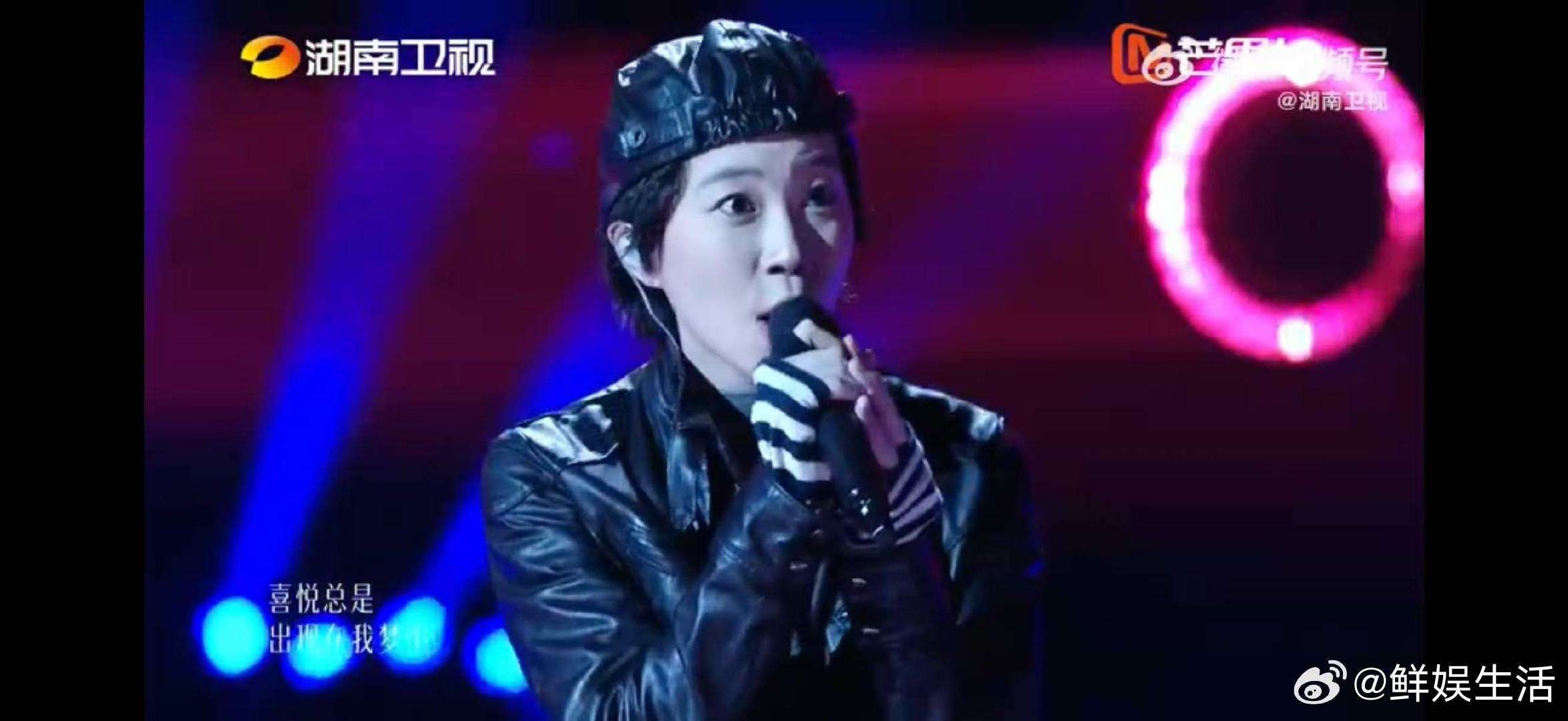 歌手直播窦靖童 王菲的声音唱窦唯音色清亮悦耳，独特嗓音辨识度一下子就凸显 
