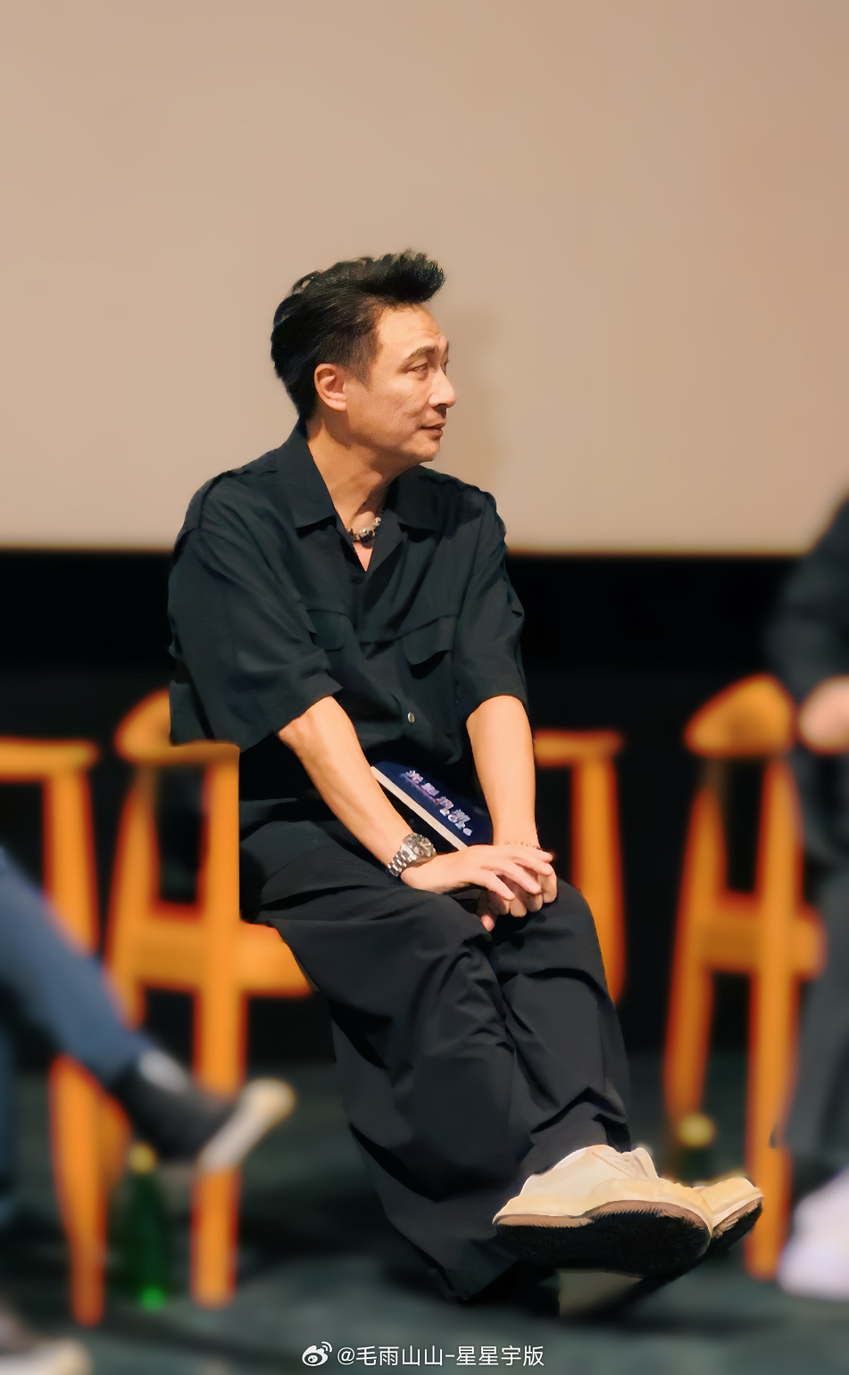 吴镇宇[超话]  今天想叫妹妹丨260906成都逆流大叔 ​​​