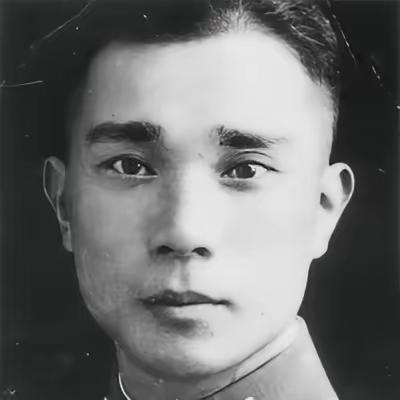 [浮云]1950年，国民党上将袁守谦来到香港，本想劝说黄埔一期的李默庵赴台，却说