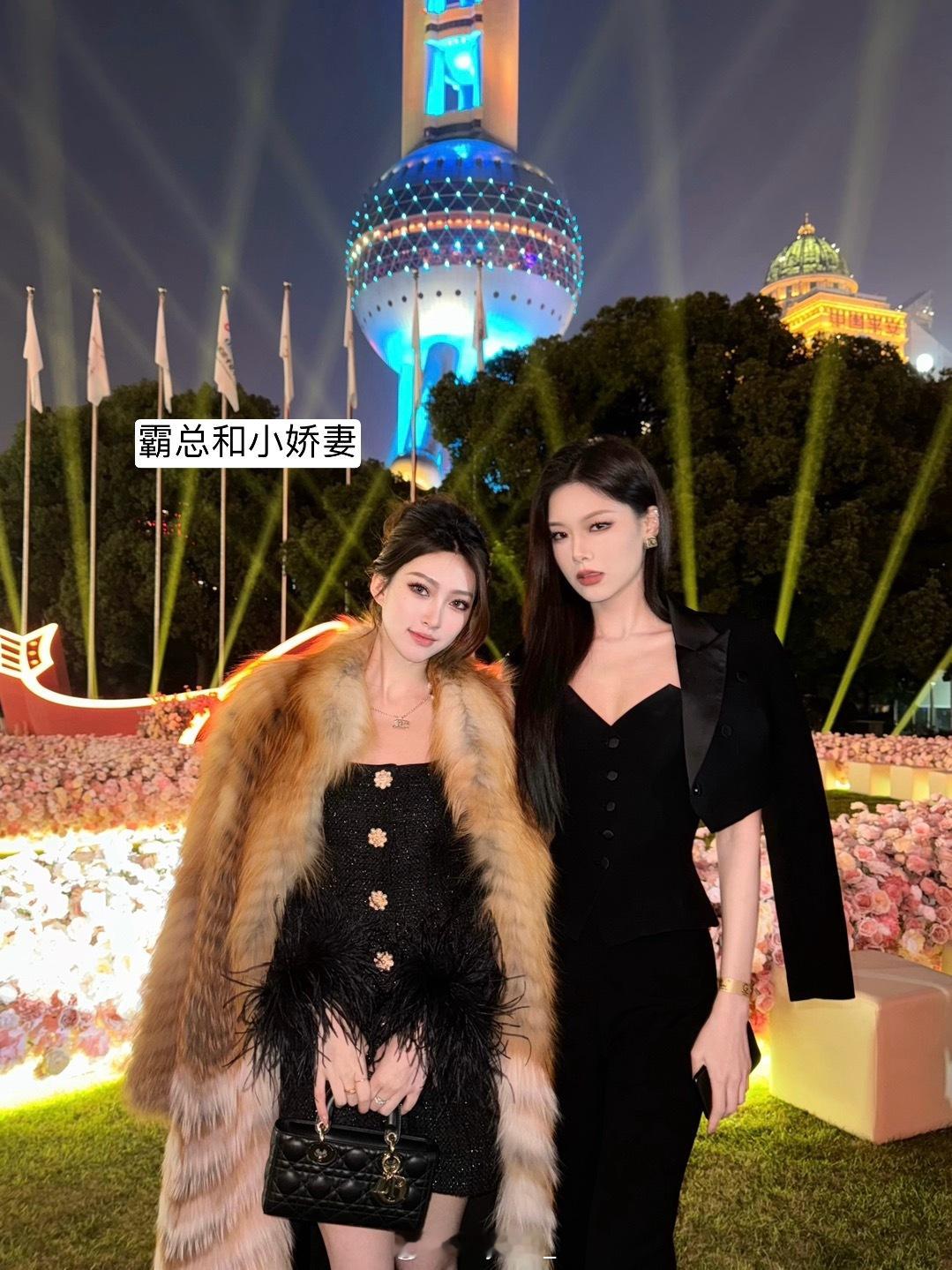 如你所见 美女会面 ​​​