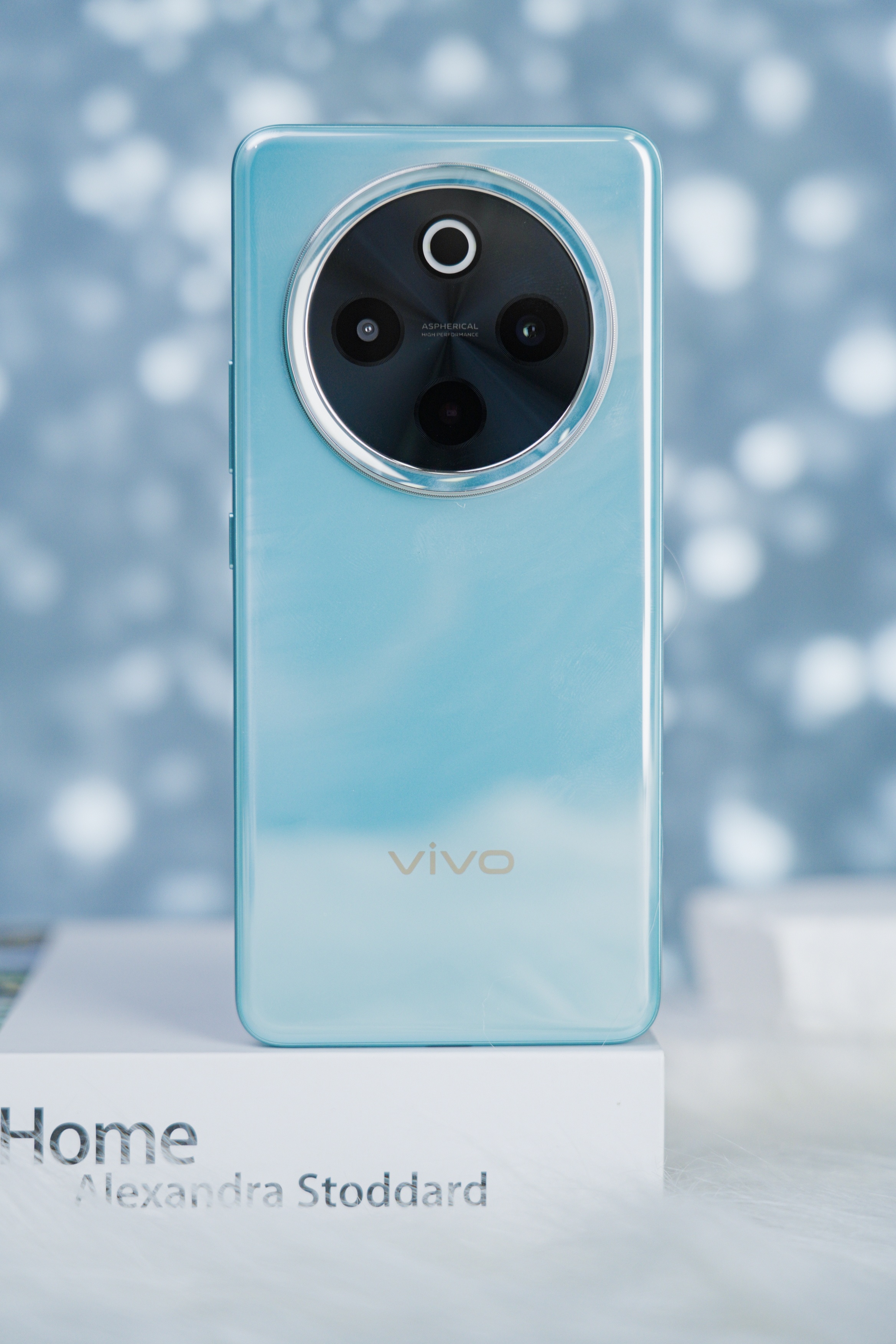 vivo Y300 Pro 金镶玉丨上手体验  vivo在做玉石纹理方面是真的有