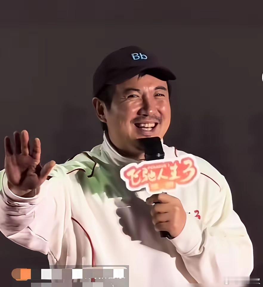 沈腾在娱乐圈中的名声，似乎总是与挑选红人合作紧密相连。但这种看法可能过于简化了真