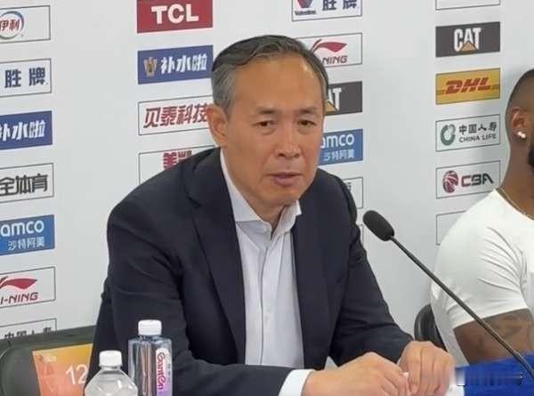 今日CBA季后赛半决赛，北京男篮85-99遭到上海久事男篮逆转，结束本赛季全部比