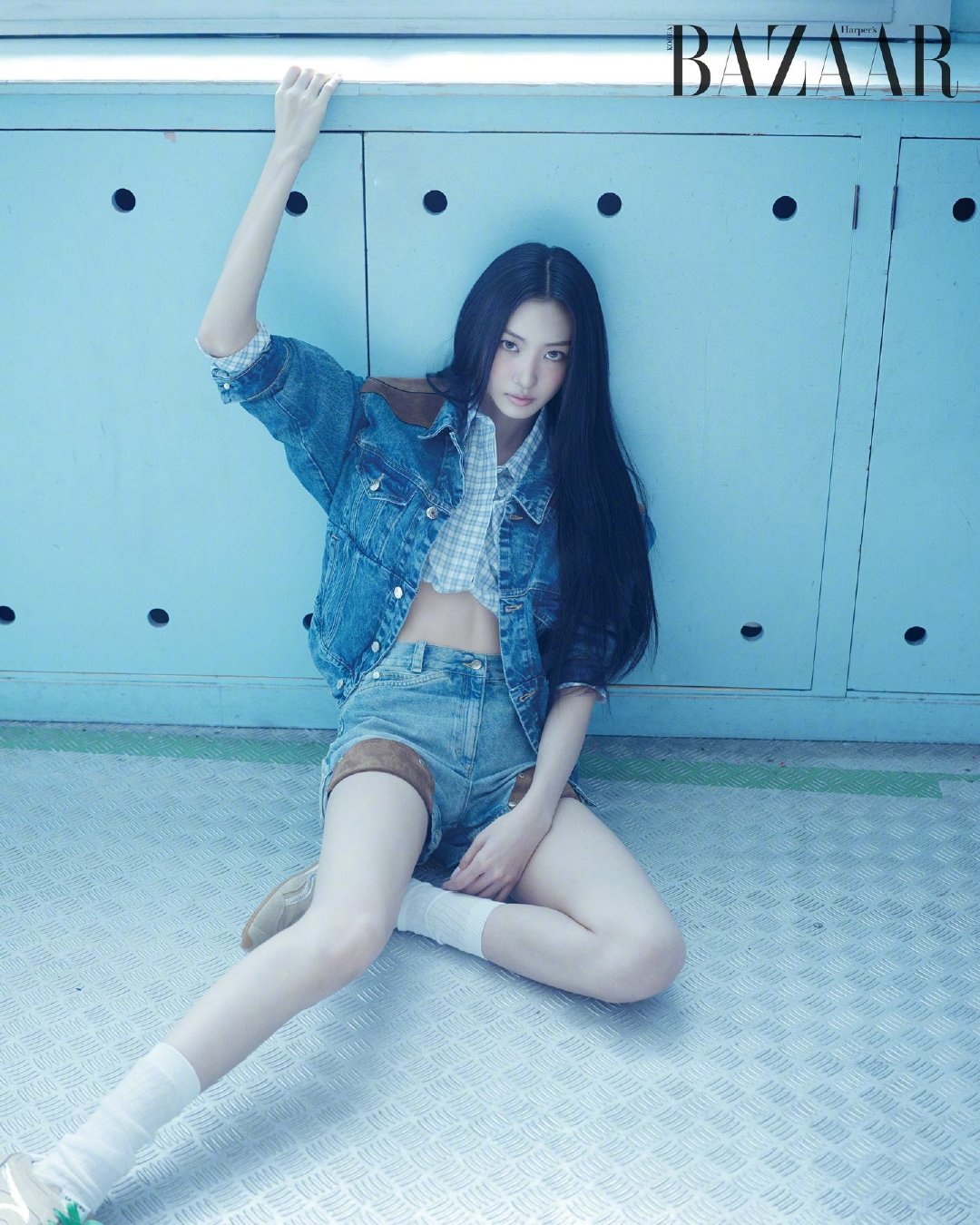 Harper's BAZAAR Korea 四月刊画报，女团MEOVV成员Gaw